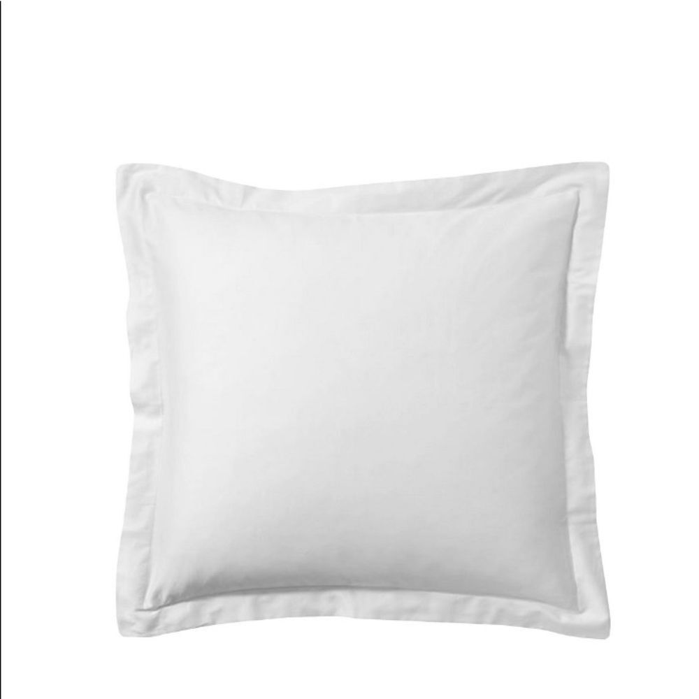 - 2 Euro Shams Poplin Tailored Pillow Euro Sham 26' X 26'